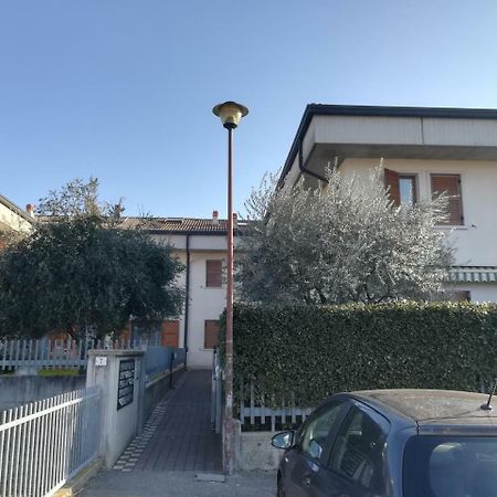 Cadelvolto Carrista7 Leo Appartement Negrar Buitenkant foto